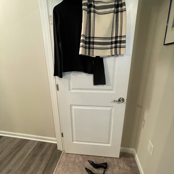 Talbots fun checkered wool skirt - Picture 7 of 12